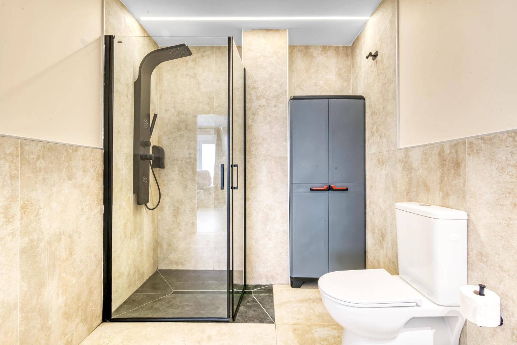 City Scape Suites Валенсія Екстер'єр фото
